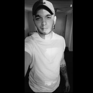 Meet your Posher, Skylar